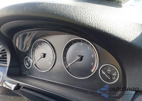 2015 BMW 528I z USA, uszkodzony, nr VIN WBA5A5C50FD524884